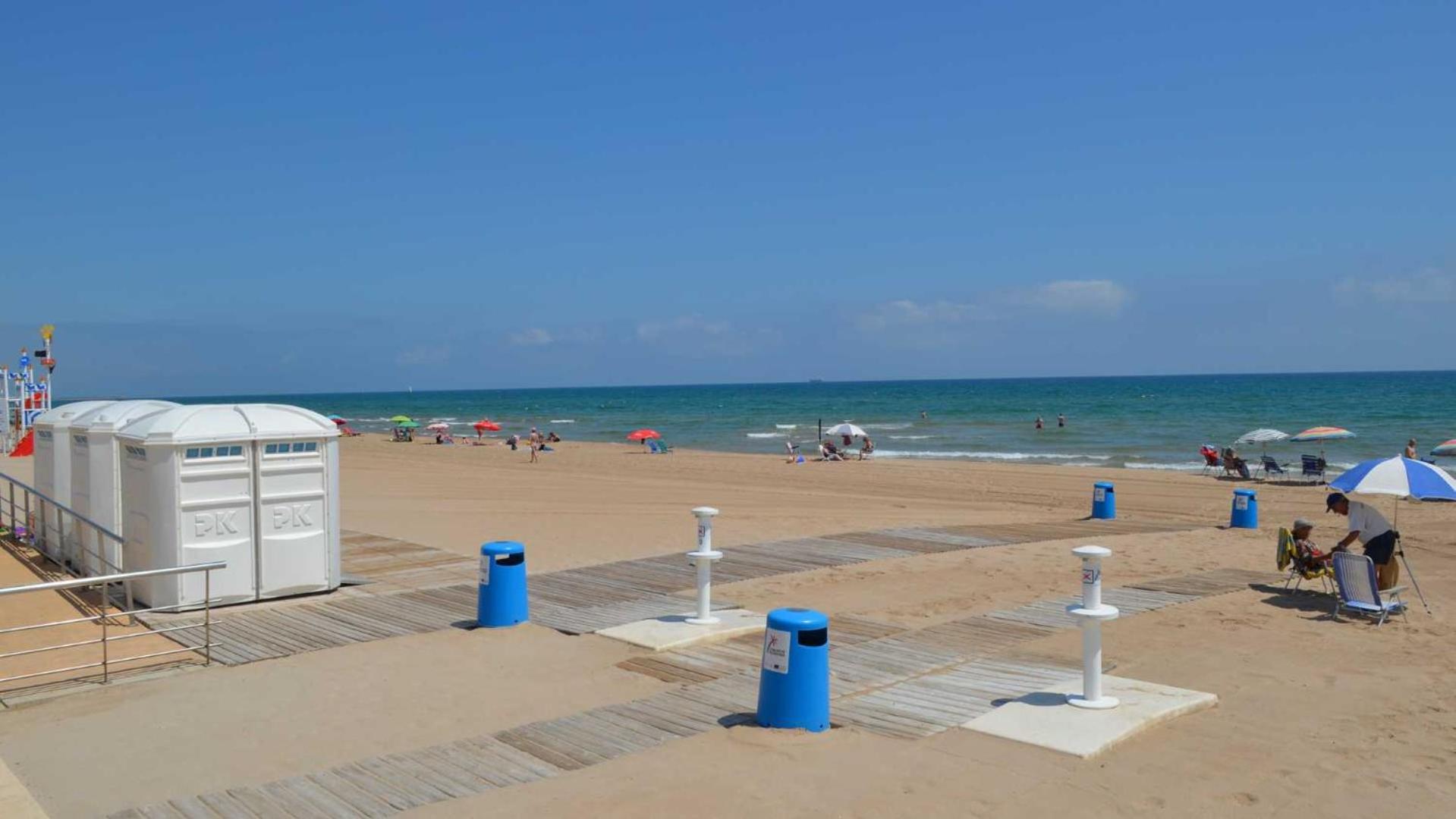 Vakantiehuis En La Playa A Pocos Metros Del Mar Con Garaje Playa de Miramar